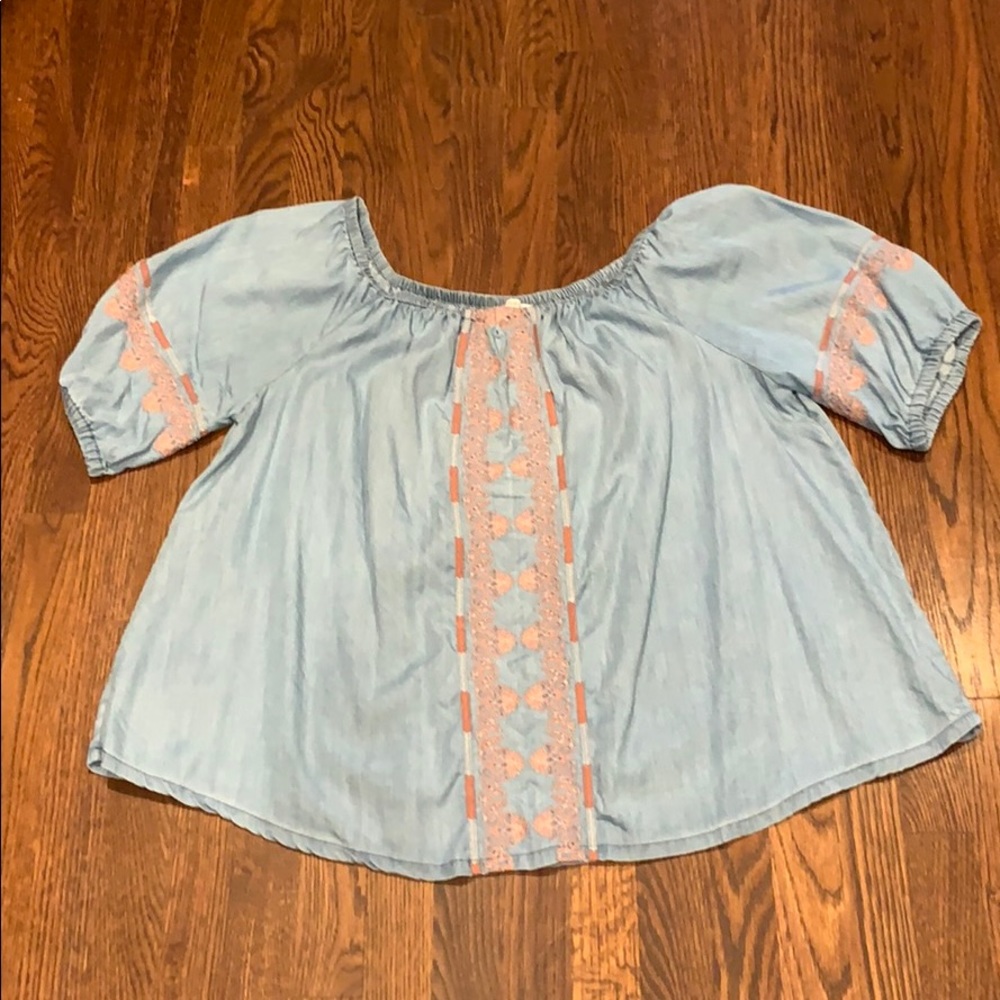 Crown and Ivy Top